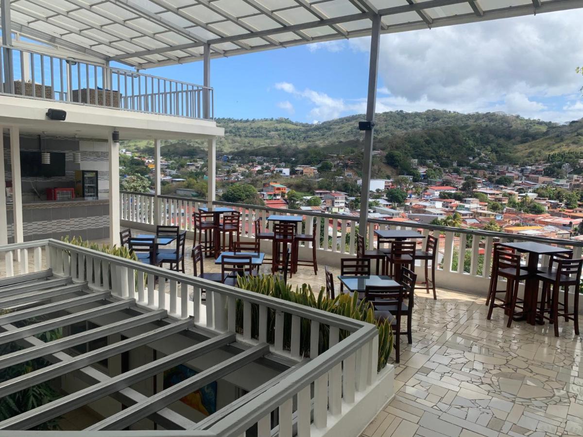 Hotel Tijerinos Boaco Buitenkant foto